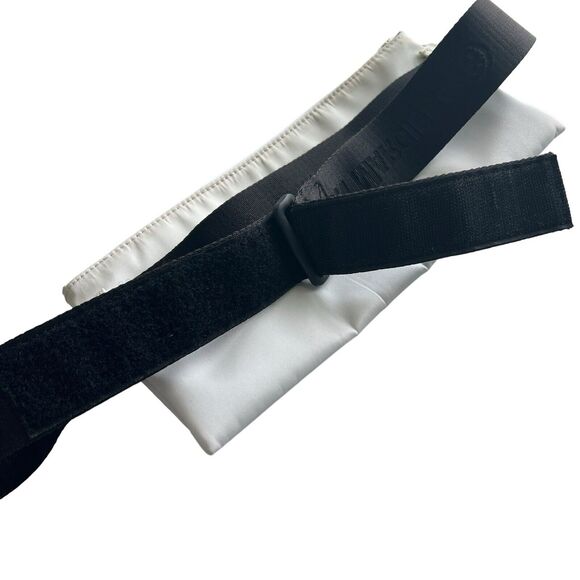 MM6 MAISON MARGIELA Multi Pockets Belt Bag In White - Picture 13 of 13